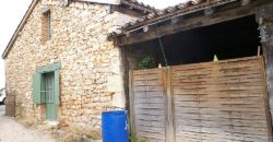Ensemble maison et dépendance – 12 km CAUSSADE – Petit village tout commerce – Très bon rapport locatif – REF 1465
